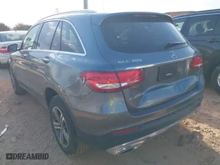 2019 Mercedes-Benz GLC with VIN WDC0G4KB1KV148515, listed as a IAAI auction lot 41907718 with 46,524 mi miles. Bid and sale history available at carsss.com. Image 3.