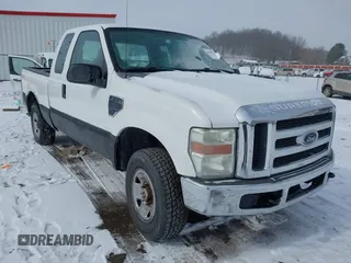 2008 Ford Super Duty F-250 SRW XL with VIN 1FTSX21598EC82566, listed as a IAAI auction lot 41617538 with 166,479 mi miles. Bid and sale history available at carsss.com. Image 1.