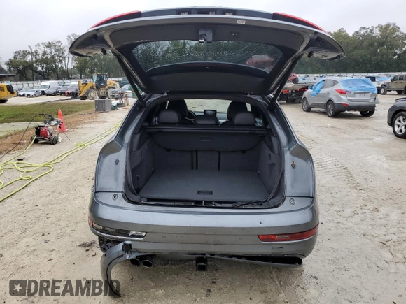 2016 Audi Q3 Premium Plus z VIN WA1BFCFS8GR011586, wystawiony jako Copart lot #45412185 z przebiegiem 122 595 mil mil oraz Szkoda całkowita • Salvage title. Historia ofert i sprzedaży dostępna na DreamBid. Obrazek 6.
