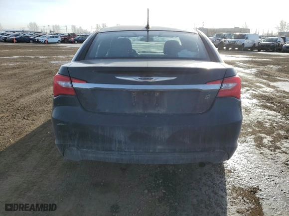 2013 Chrysler 200 Touring with VIN 1C3CCBBB9DN697051, listed as a Copart auction lot 43052395 with 270,257 mi miles and Clean Title. Bid and sale history available at carsss.com. Image 6.