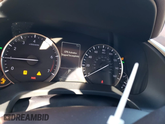 2018 Lexus RX with VIN JTJBZMCA8J2038024, listed as a Copart auction lot 72707932 with 32,719 mi miles. Bid and sale history available at carsss.com. Image 9.