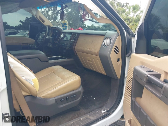 2012 Ford F-250 XL with VIN 1FT7W2BTXCEA99983, listed as a IAAI auction lot 42397438 with 300,977 mi miles and . Bid and sale history available at DreamBid. Image 5.