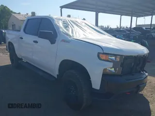 2021 Chevrolet Silverado 1500 Custom Trail Boss with VIN 3GCPYCEF1MG439764, listed as a IAAI auction lot 41868327 with 30,981 mi miles and . Bid and sale history available at DreamBid. Image 1.