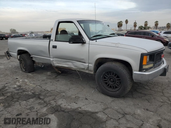 1995 GMC Sierra 3500 z VIN 1GTGC34K8SE549695, wystawiony jako Copart lot #86336644 z przebiegiem 258 439 mil mil oraz Szkoda całkowita • Salvage title. Historia ofert i sprzedaży dostępna na DreamBid. Obrazek 4.