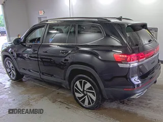 2024 Volkswagen Atlas SE с VIN 1V2HR2CA2RC553977, выставлен на аукционе IAAI как лот 42731405 с пробегом 24 692 миль миль и . История ставок и продаж доступна на DreamBid. Изображение 27.