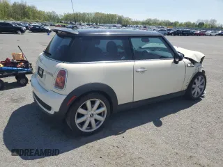 2008 MINI Hardtop S with VIN WMWMF73558TT89662, listed as a Copart auction lot 55200495 with Not Provided miles and Salvage Title. Bid and sale history available at DreamBid. Image 3.