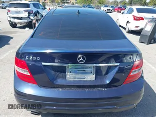 2014 Mercedes-Benz C 250 с VIN WDDGJ4HB1EG259318, выставлен на аукционе IAAI как лот 41817340 с пробегом 154 570 миль миль и . История ставок и продаж доступна на DreamBid. Изображение 17.