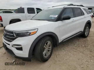 2020 Ford Explorer XLT z VIN 1FMSK7DH3LGA91252, wystawiony jako Copart lot #53439885 z przebiegiem 49 644 mil mil oraz Szkody całkowita. Historia ofert i sprzedaży dostępna na DreamBid. Obrazek 1.