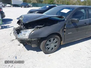 2007 Mercury Milan with VIN 3MEHM07Z67R657437, listed as a IAAI auction lot 41829037 with 117,532 mi miles and . Bid and sale history available at DreamBid. Image 6.