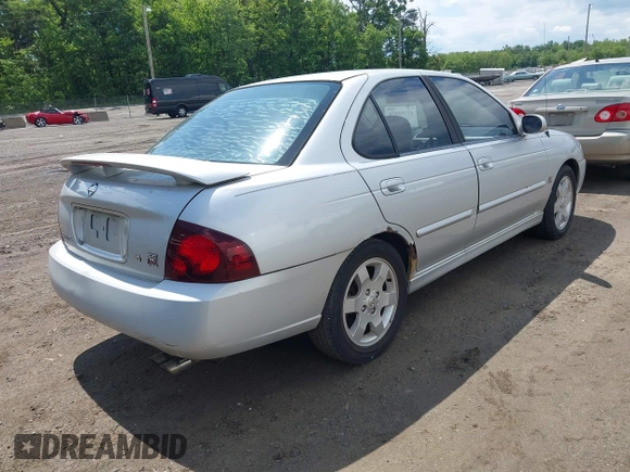 2005 Nissan Sentra SE-R z VIN 3N1AB51D75L577179, wystawiony jako IAAI lot #42351820 z przebiegiem 209 310 mil mil oraz . Historia ofert i sprzedaży dostępna na DreamBid. Obrazek 4.