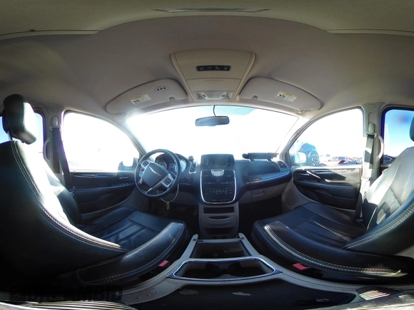 2013 Chrysler Town & Country Touring with VIN 2C4RC1BG2DR758951, listed as a IAAI auction lot 41136184 with 134,784 mi miles. Bid and sale history available at carsss.com. Image 18.