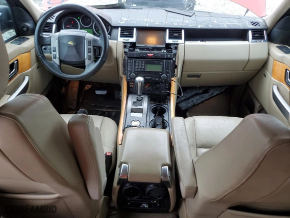 2009 Land Rover Range Rover Sport HSE with VIN SALSK25419A199957, listed as a Copart auction lot 44385835 with 229,458 mi miles and Salvage Title. Bid and sale history available at carsss.com. Image 8.