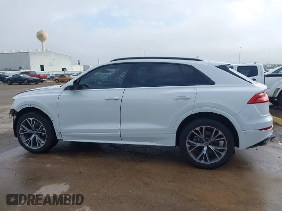 2021 Audi Q8 Premium with VIN WA1AVAF14MD003469, listed as a IAAI auction lot 41134083 with 61,861 mi miles. Bid and sale history available at carsss.com. Image 15.