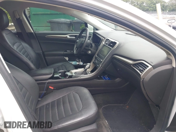 2016 Ford Fusion SE с VIN 3FA6P0HD3GR212579, выставлен на аукционе IAAI как лот 42466967 с пробегом 117 877 миль миль и . История ставок и продаж доступна на DreamBid. Изображение 5.