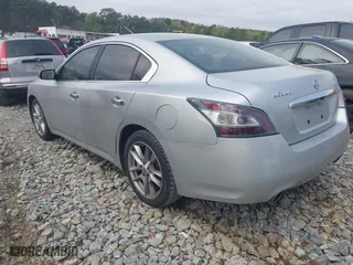 2014 Nissan Maxima 3.5 SV w/Sport Pkg with VIN 1N4AA5AP4EC460123, listed as a IAAI auction lot 41950780 with 137,674 mi miles. Bid and sale history available at carsss.com. Image 3.