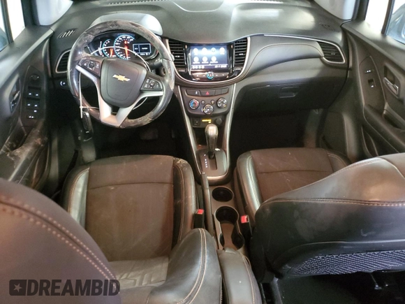 2021 Chevrolet Trax LT with VIN KL7CJPSBXMB352737, listed as a Copart auction lot 44924255 with 77,632 mi miles and Salvage Title. Bid and sale history available at carsss.com. Image 8.