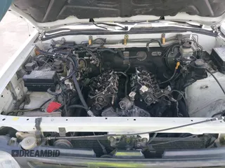 1996 Nissan Pathfinder XE z VIN JN8AR05Y1TW003648, wystawiony jako IAAI lot #41947783 z przebiegiem 224 612 mil mil oraz . Historia ofert i sprzedaży dostępna na DreamBid. Obrazek 10.