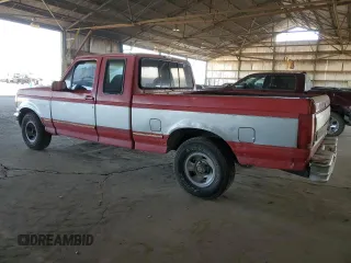 1992 Ford F-150 with VIN 1FTEX15NXNKA27455, listed as a Copart auction lot 86942424 with 258,693 mi miles and Clean Title. Bid and sale history available at carsss.com. Image 2.