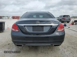 2016 Mercedes-Benz C 300 z VIN WDDWF4JB7GR144432, wystawiony jako Copart lot #47535195 z przebiegiem 81 052 mil mil oraz Szkoda całkowita • Salvage title. Historia ofert i sprzedaży dostępna na DreamBid. Obrazek 6.