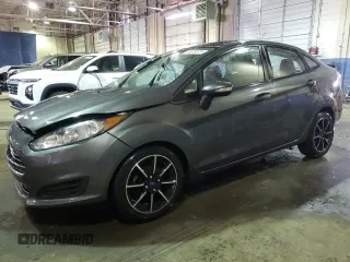 2015 Ford Fiesta SE with VIN 3FADP4BJ7FM135739, listed as a Copart auction lot 49819575 with 124,883 mi miles and Clean Title. Bid and sale history available at carsss.com. Image 1.