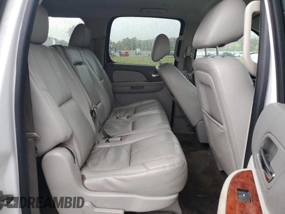 2013 GMC Yukon XL SLT with VIN 1GKS1KE0XDR217149, listed as a Copart auction lot 72897044 with 211,862 mi miles and Clean Title. Bid and sale history available at carsss.com. Image 11.