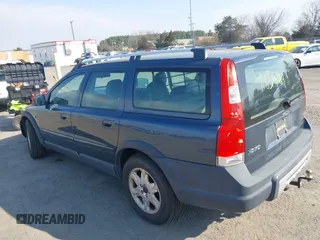 2005 Volvo XC70 with VIN YV1SZ592X51201769, listed as a IAAI auction lot 41836689 with 260,339 mi miles and . Bid and sale history available at DreamBid. Image 3.