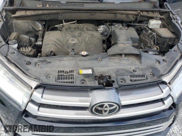 2019 Toyota Highlander SE with VIN 5TDKZRFH7KS360723, listed as a Copart auction lot 60789205 with 169,187 mi miles and Clean title. Bid and sale history available at DreamBid. Image 12.