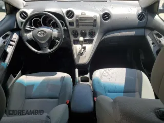 2009 Toyota Matrix S с VIN 2T1KE40E99C014883, выставлен на аукционе Copart как лот 58527785 с пробегом 245 179 миль миль и Чистый • Clean title. История ставок и продаж доступна на DreamBid. Изображение 8.