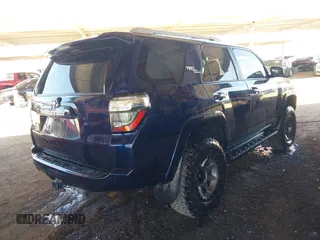 2016 Toyota 4Runner Limited with VIN JTEBU5JR7G5294061, listed as a IAAI auction lot 42004606 with 139,613 mi miles and . Bid and sale history available at DreamBid. Image 4.