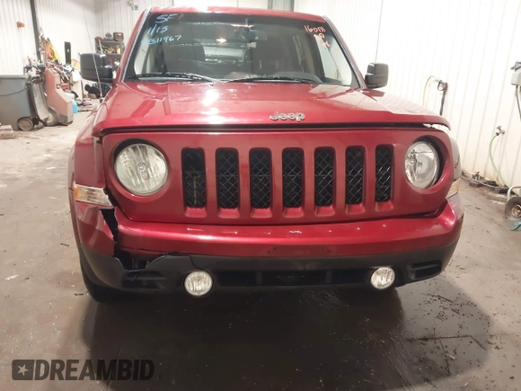 2016 Jeep Patriot Sport with VIN 1C4NJRBB0GD782440, listed as a IAAI auction lot 41311967 with 160,131 mi miles and . Bid and sale history available at carsss.com. Image 6.