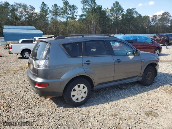 2011 Mitsubishi Outlander ES with VIN JA4AS2AW6BU017131, listed as a Copart auction lot 75120894 with 113,206 mi miles and Clean Title. Bid and sale history available at carsss.com. Image 3.