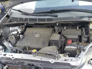 2015 Toyota Sienna XLE with VIN 5TDYK3DC7FS659864, listed as a IAAI auction lot 41958112 with 121,257 mi miles and . Bid and sale history available at DreamBid. Image 10.