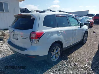 2018 Subaru Forester Touring z VIN JF2SJAWC3JH532103, wystawiony jako IAAI lot #42436358 z przebiegiem 92 711 mil mil oraz . Historia ofert i sprzedaży dostępna na DreamBid. Obrazek 4.