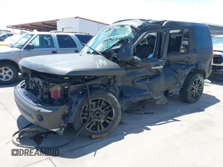 2011 Land Rover LR4 HSE with VIN SALAG2D48BA571623, listed as a IAAI auction lot 40124664 with 158,504 mi miles and . Bid and sale history available at DreamBid. Image 6.