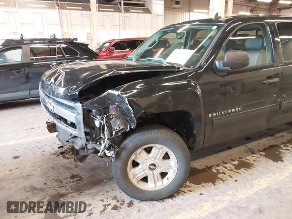 2009 Chevrolet Silverado 1500 LT with VIN 3GCEK23329G114477, listed as a IAAI auction lot 41653641 with 163,105 mi miles and . Bid and sale history available at DreamBid. Image 6.
