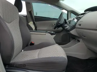 2017 Toyota Prius Two z VIN JTDZN3EU9HJ070544, wystawiony jako Copart lot #57178045 z przebiegiem Nie podano mil oraz Szkoda całkowita • Salvage title. Historia ofert i sprzedaży dostępna na DreamBid. Obrazek 7.