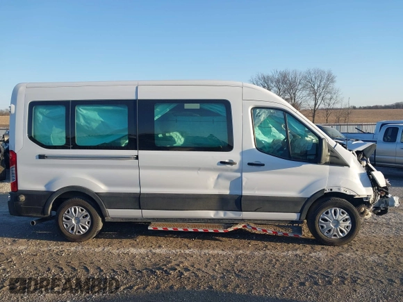2020 Ford Transit Passenger XL with VIN 1FBAX2C8XLKA89036, listed as a IAAI auction lot 41456332 with 31,414 mi miles and . Bid and sale history available at DreamBid. Image 13.