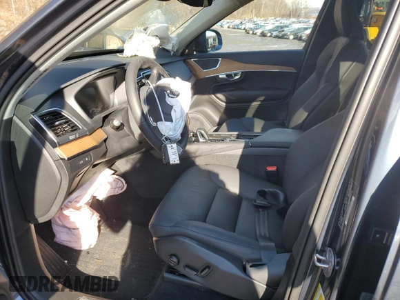2025 Volvo XC90 with VIN YV4H60PJ6S1293316, listed as a Copart auction lot 84707614 with 924 mi miles and Salvage Title. Bid and sale history available at DreamBid. Image 7.