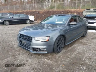 2016 Audi A5 Premium Plus z VIN WAUM2AFR8GA028573, wystawiony jako IAAI lot #40973203 z przebiegiem 72 463 mil mil oraz . Historia ofert i sprzedaży dostępna na DreamBid. Obrazek 2.