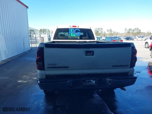 2003 Chevrolet Silverado 2500HD LS with VIN 1GCHK23113F221752, listed as a IAAI auction lot 41540935 with 414,826 mi miles. Bid and sale history available at carsss.com. Image 16.