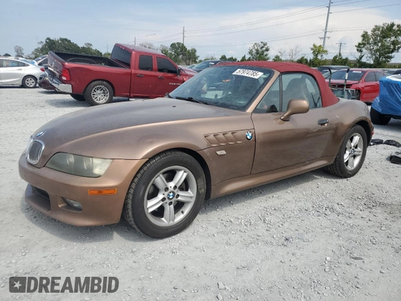 2001 BMW Z3 2.5 z VIN WBACN33441LK46402, wystawiony jako Copart lot #57974785 z przebiegiem 142 661 mil mil oraz Szkoda całkowita • Salvage title. Historia ofert i sprzedaży dostępna na DreamBid. Obrazek 1.