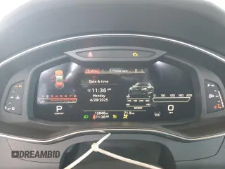 2022 Audi RS 7 z VIN WUAPCBF27NN902149, wystawiony jako Copart lot #54994225 z przebiegiem 12 848 mil mil oraz Szkoda całkowita • Salvage title. Historia ofert i sprzedaży dostępna na DreamBid. Obrazek 9.