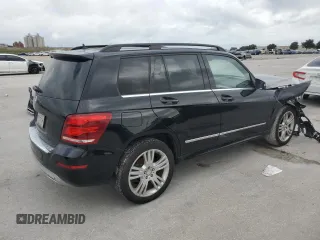 2015 Mercedes-Benz GLK 350 with VIN WDCGG5HB4FG441590, listed as a Copart auction lot 59822584 with 124,186 mi miles and Salvage Title. Bid and sale history available at DreamBid. Image 3.