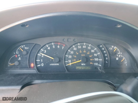 2001 Toyota Tundra SR5 with VIN 5TBRT34171S158183, listed as a Copart auction lot 48054035 with 273,439 mi miles and Salvage Title. Bid and sale history available at carsss.com. Image 9.