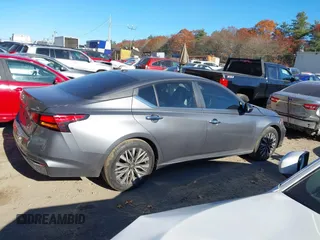 2024 Nissan Altima SV with VIN 1N4BL4DV3RN322621, listed as a IAAI auction lot 40843918 with 19,242 mi miles and . Bid and sale history available at DreamBid. Image 14.