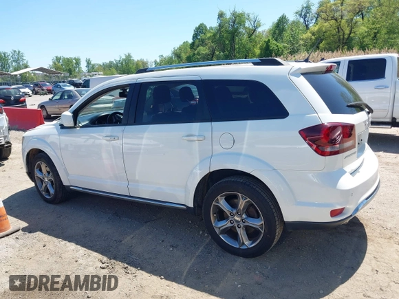 2016 Dodge Journey Crossroad Plus z VIN 3C4PDCGG4GT154134, wystawiony jako IAAI lot #42124659 z przebiegiem 101 700 mil mil oraz . Historia ofert i sprzedaży dostępna na DreamBid. Obrazek 14.