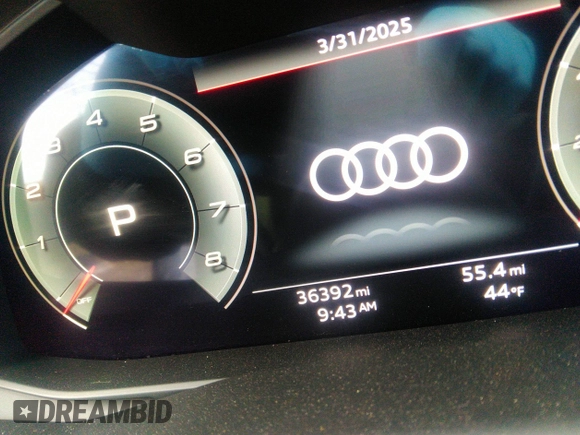 2021 Audi Q8 Premium Plus with VIN WA1EVAF11MD005634, listed as a IAAI auction lot 41919643 with 36,392 mi miles. Bid and sale history available at carsss.com. Image 7.