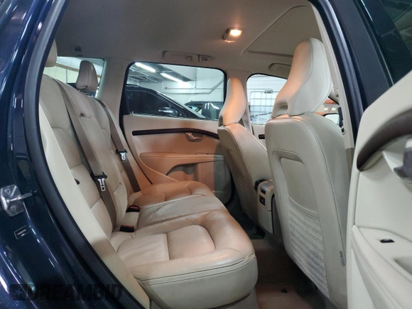 2014 Volvo XC70 T6 with VIN YV4902BZ8E1179756, listed as a Copart auction lot 44568785 with 49,016 mi miles and Salvage Title. Bid and sale history available at DreamBid. Image 11.