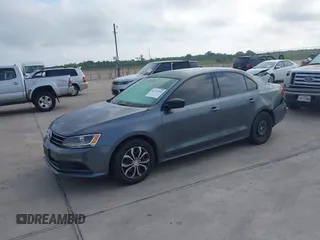 2015 Volkswagen Jetta S с VIN 3VW2K7AJ5FM276681, выставлен на аукционе IAAI как лот 42325182 с пробегом 69 645 миль миль и . История ставок и продаж доступна на DreamBid. Изображение 2.