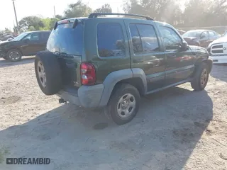 2007 Jeep Liberty Sport with VIN 1J4GK48K77W505413, listed as a IAAI auction lot 41560093 with 196,754 mi miles. Bid and sale history available at carsss.com. Image 4.